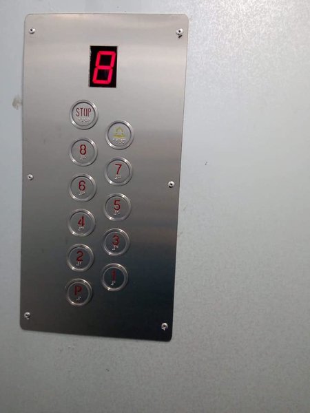 Royal Service Lift - Servicii de mentenanta, intretinere si servicii ascensoare
